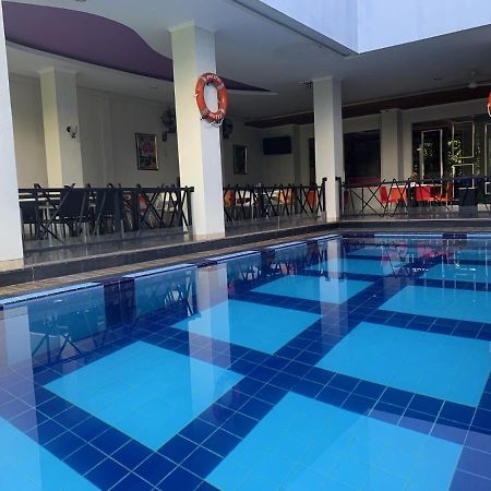 Pacific Hotel امبون المظهر الخارجي الصورة